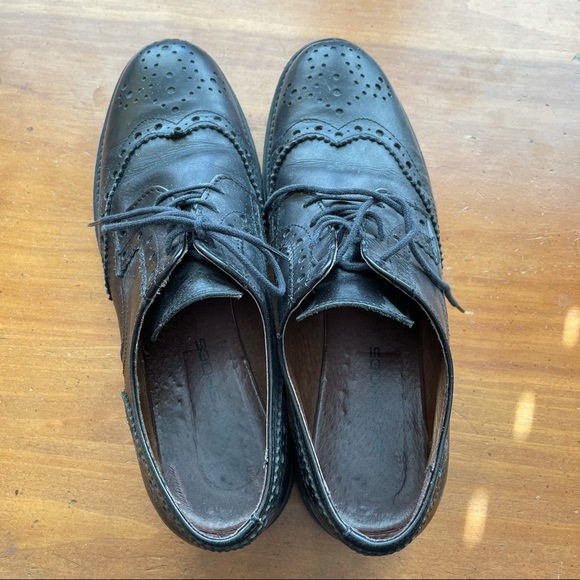 Genuine leather women’s Oxfords size 40 - Picture 3 of 6